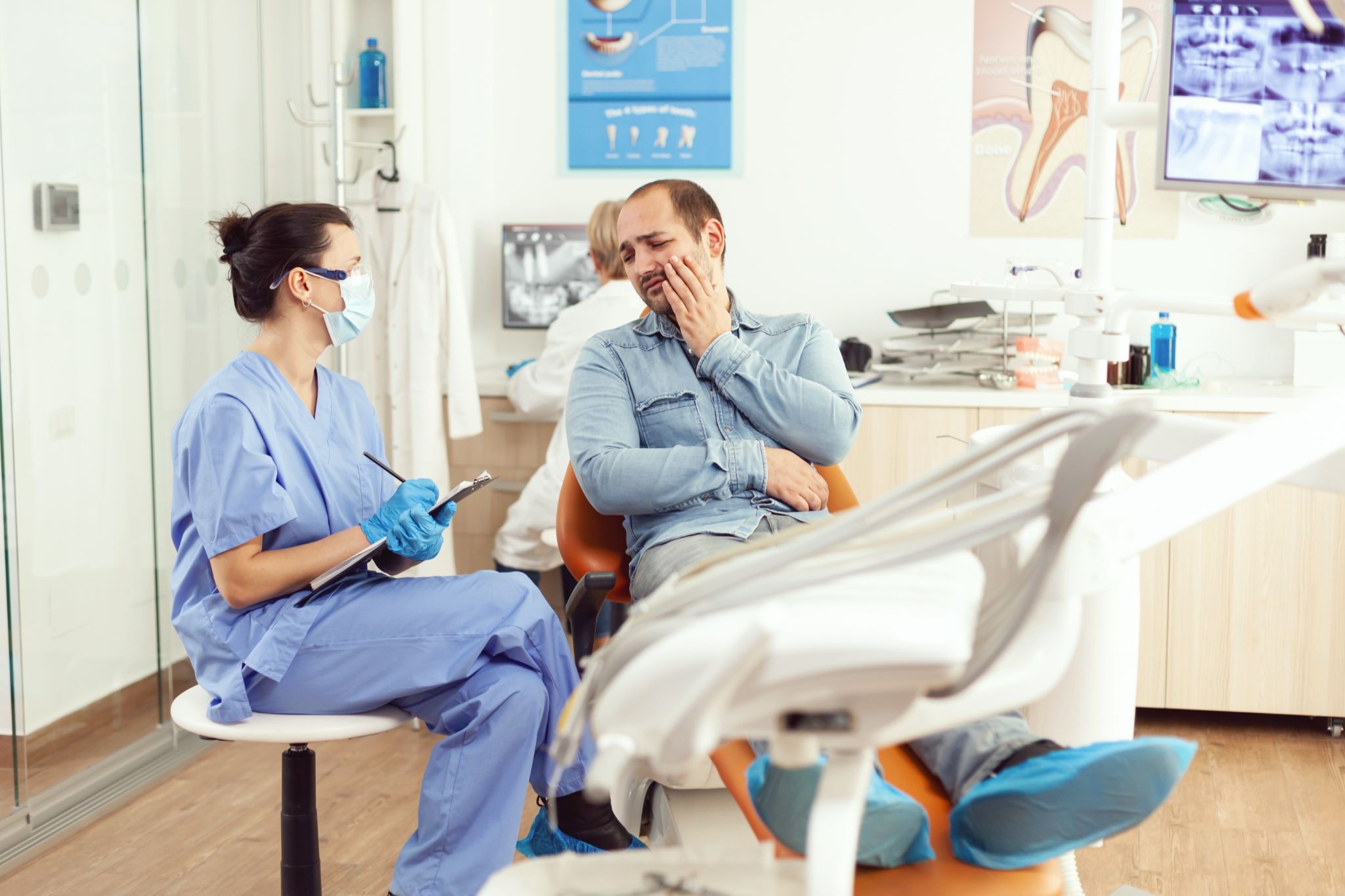: dental emergency in Sherman Oaks